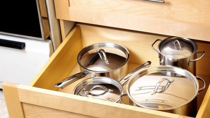 Tận dụng hệ tủ dưới 1