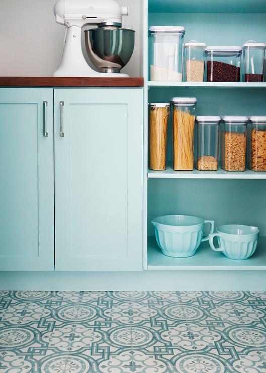 tủ bếp màu xanh ngọc sơn