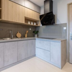 Tủ bếp màu bê tông cho căn hộ chung cư